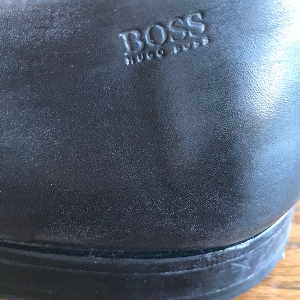 Hugo Boss Italian charcoal leather lace up shoes - Picture 3 of 10